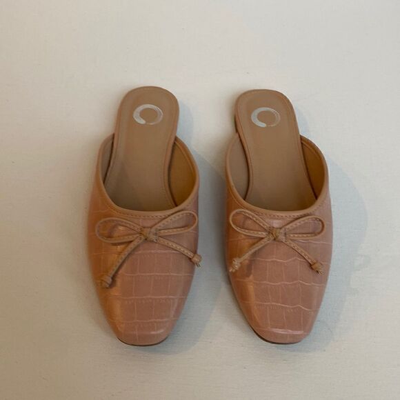 Excellent Condition Slide Shoe, Worn Once Briefly - Picture 2 of 8